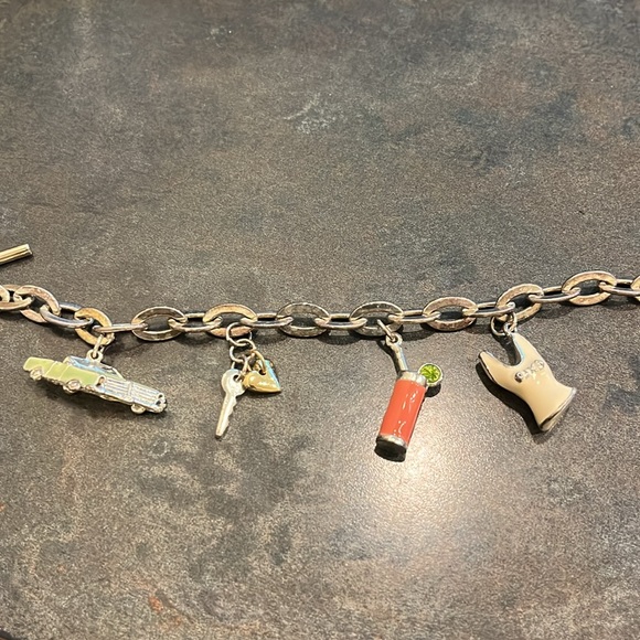 Charm bracelet - Picture 3 of 9